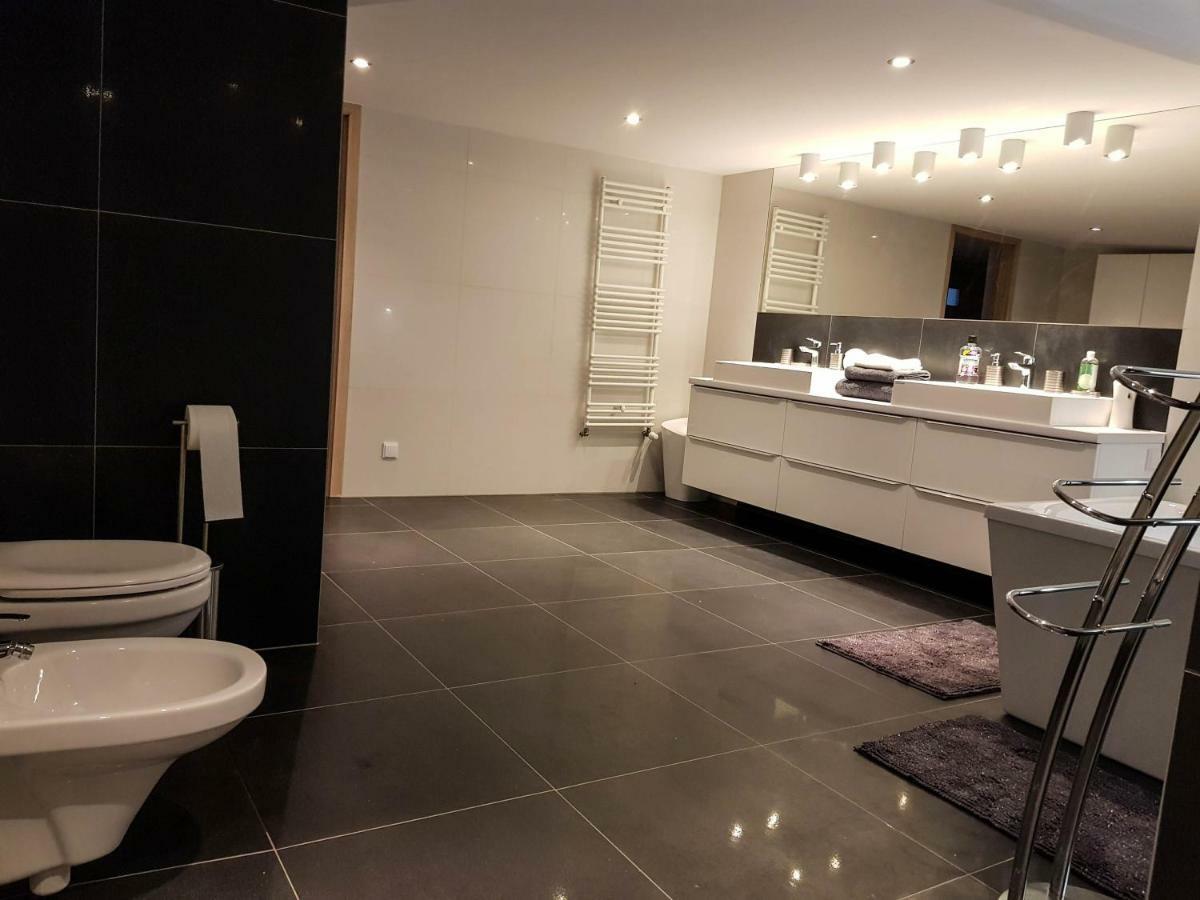 Luksusowe Apartamenty W Centrum Szczecina Bagian luar foto